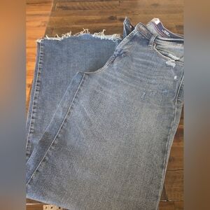 Kensie Jeans Light Blue Denim with Pink Stitching